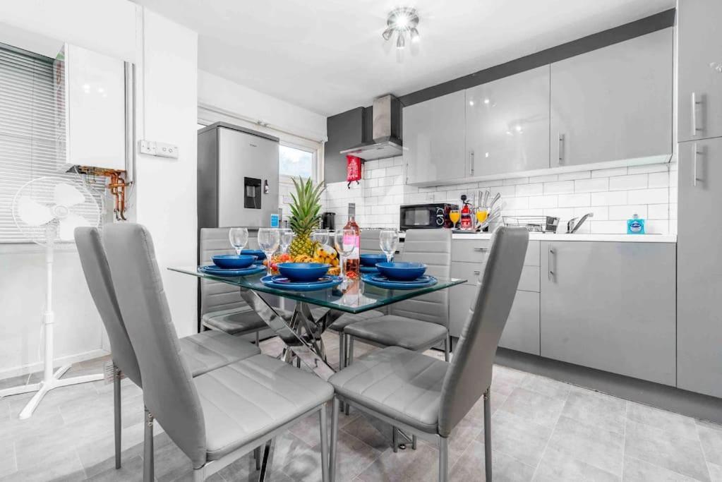✪Central✪6Bed✪ Parking✪Pool Table✪Private Patio ✪ Birmingham Bagian luar foto