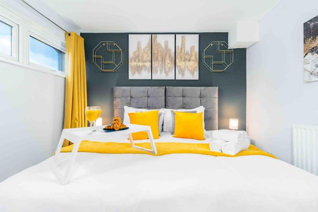 ✪Central✪6Bed✪ Parking✪Pool Table✪Private Patio ✪ Birmingham Bagian luar foto